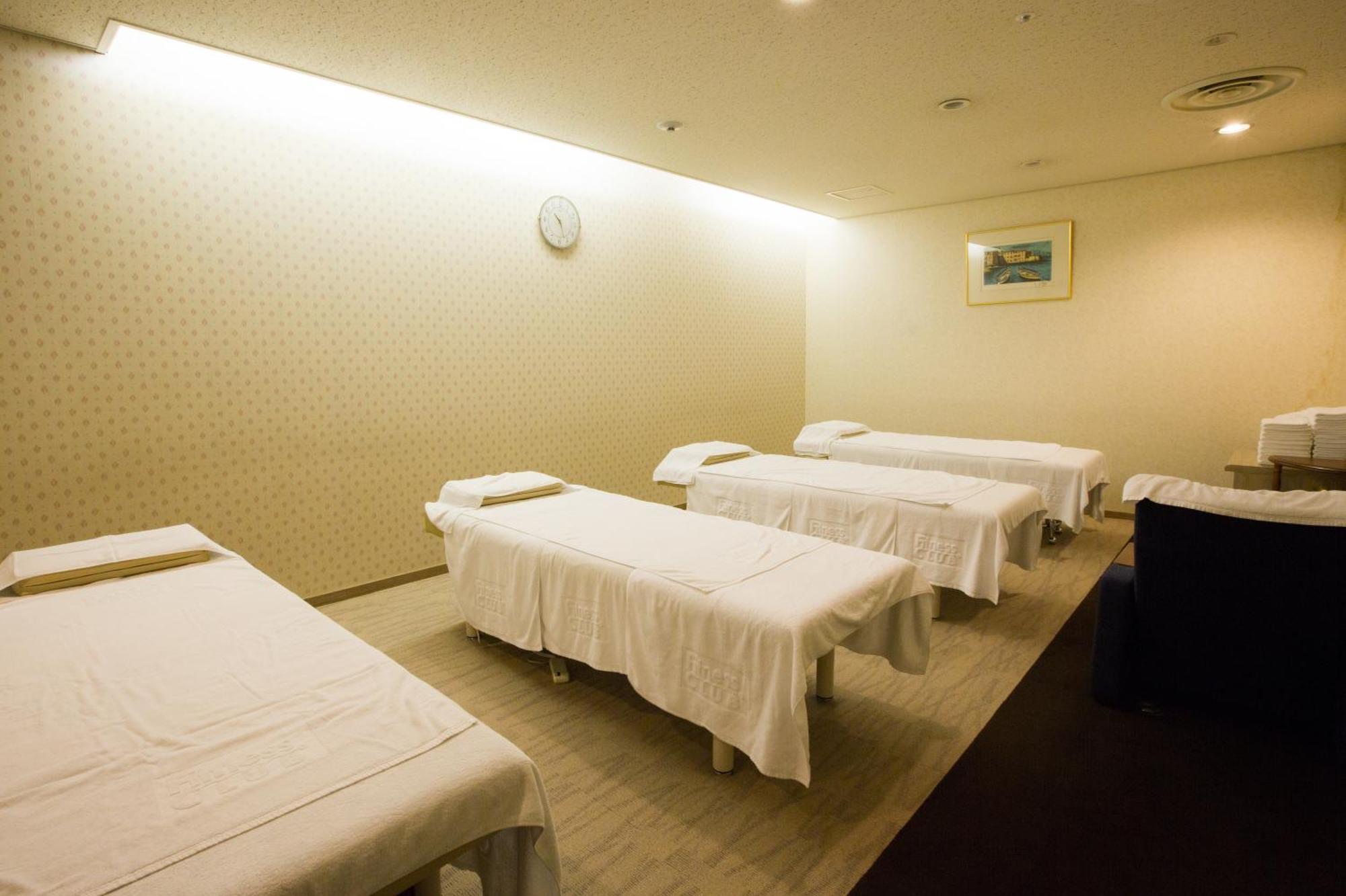 New Otani 5* 大阪